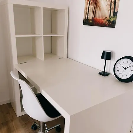 Historische Altbauwohnungen Im Zentrum Von - Apolonialiving Semesterbostad *