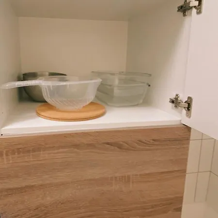 Historische Altbauwohnungen Im Zentrum Von - Apolonialiving Zwickau