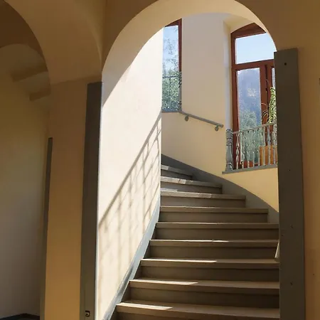 Ferienhaus Historische Altbauwohnungen Im Zentrum Von - Apolonialiving *